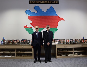 "Nobel mükafatı laureatı Əziz Sancar Mərkəzi Elmi Kitabxanada olub"
