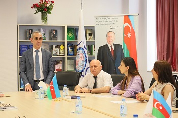 "MEK-də füzulişünas alimlərlə növbəti görüş keçirilib"