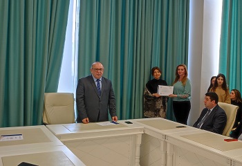 "MEK-də “Vikipediya”  təlimlərində fərqlənən növbəti qrupa sertifikatlar təqdim olunub"