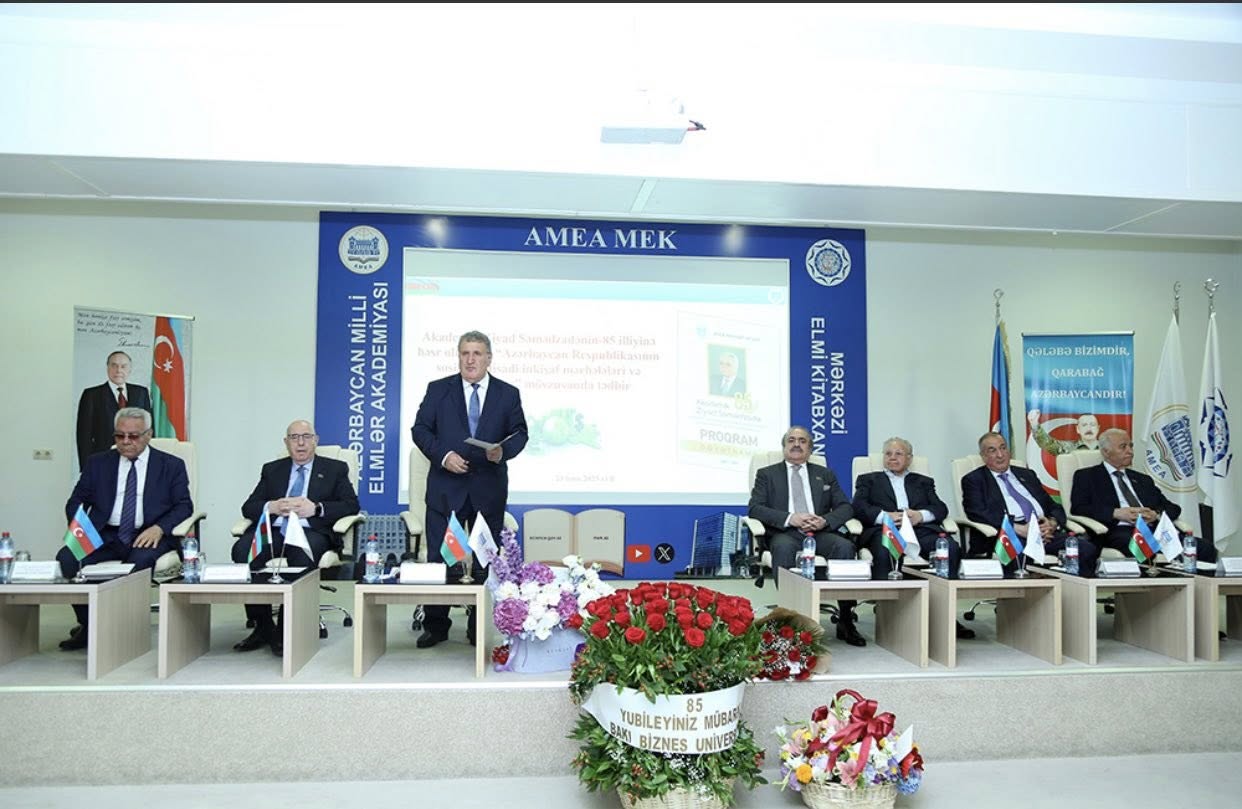 AMEA-nın Mərkəzi Elmi Kitabxanasında akademik Ziyad Səmədzadənin 85 illiyi qeyd olunub